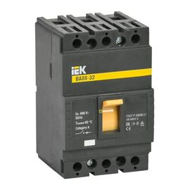  Выключатель автоматический IEK ВА88-32 SVA10-3-0100 3Р 100А 25кА 